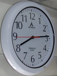 Ceas de Perete Rezistent la Umiditate Astron Waterproof Quartz 377-7