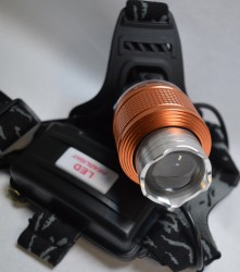 Lanterna Cap T6 Cu Acumlatori Cree 50000W Bl-2199 