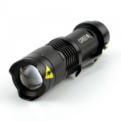 Lanterna Q5 Zoom cu Acumlator si Incarcator 8000W Cree