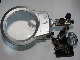 Lupa cu picior MG16129-A